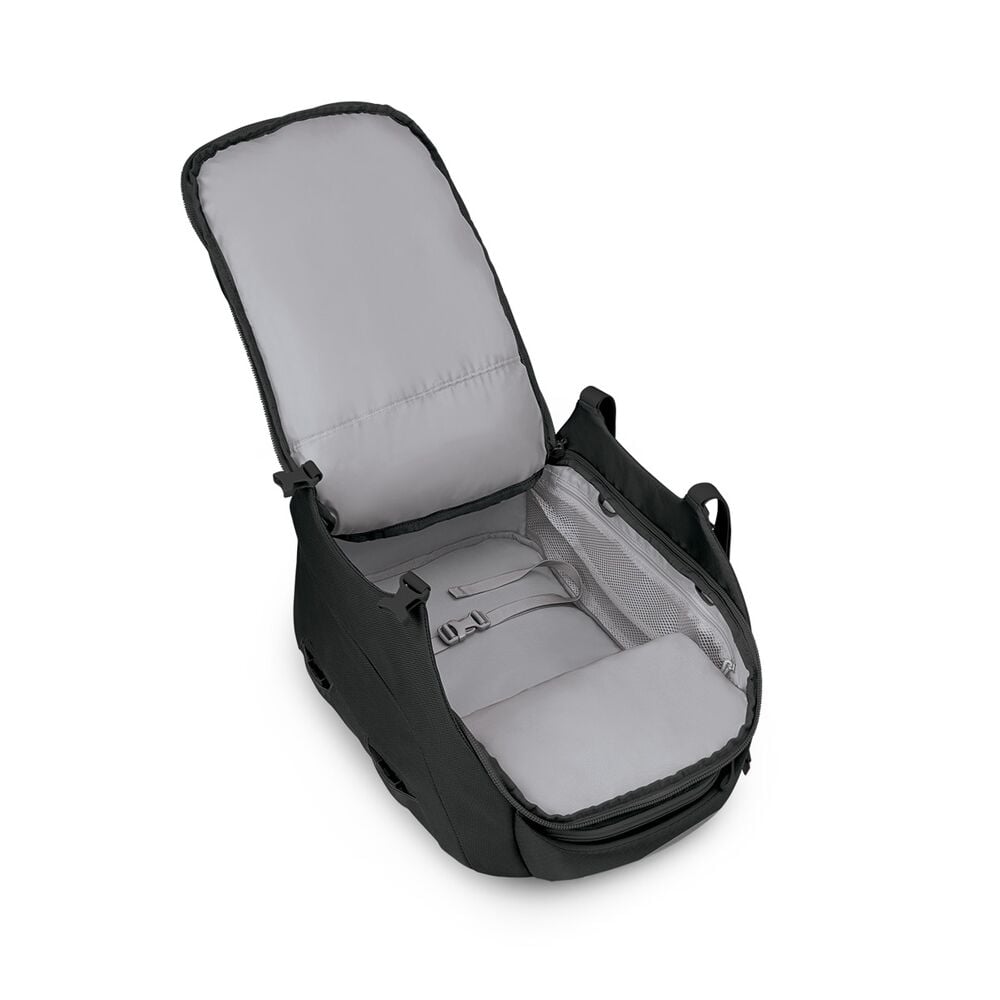 Sojourn Porter™ Travel Pack 30L
